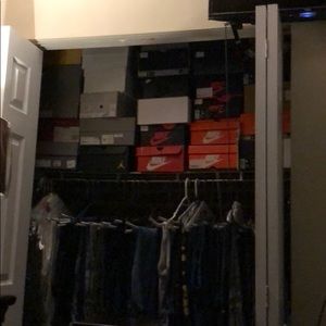 Meet your Posher, Damien